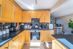 Photo 27- click for photo gallery